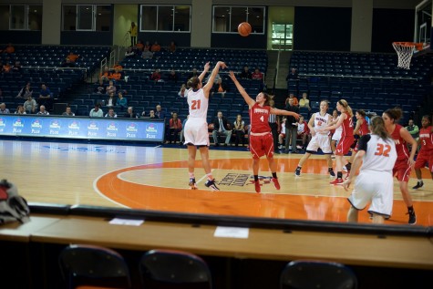 Women’s Basketball Snaps Three-game Winning Streak