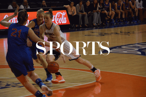 Women's basketball breaks winning streak