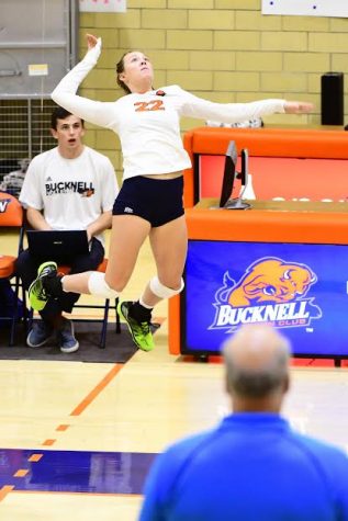 Volleyball falls 0-2 to conference opponents
