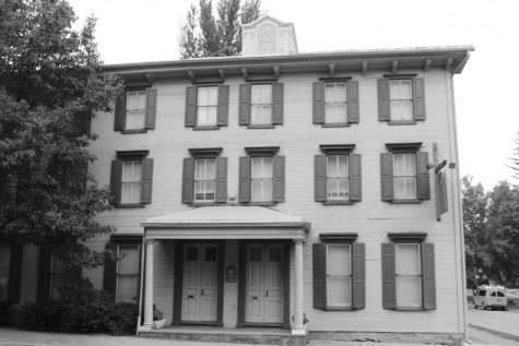 Recruitment and recolonization: DU returns to campus