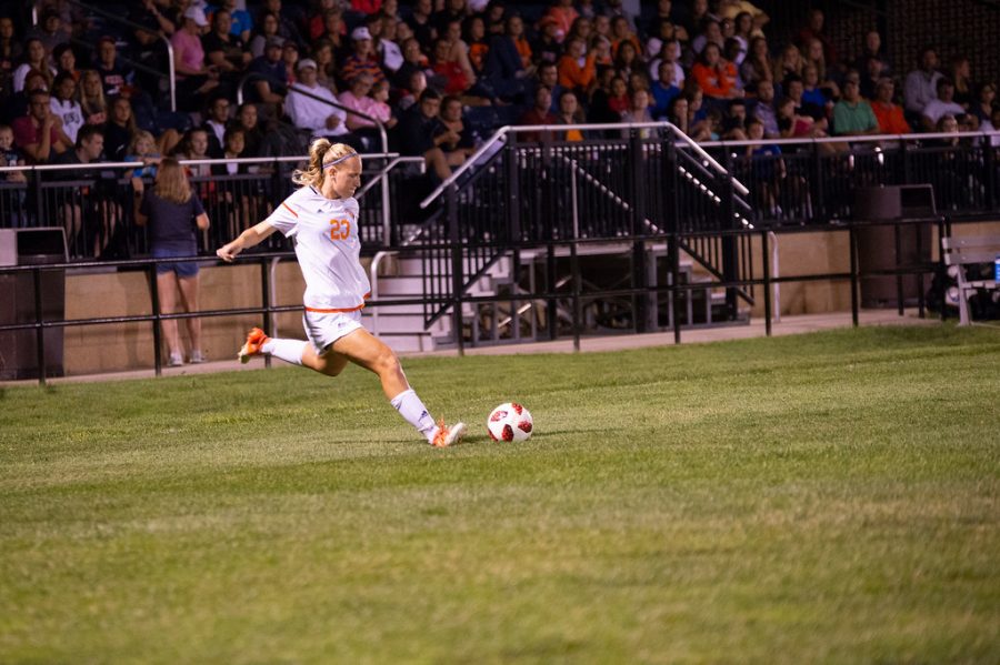 Womens soccer adds two strong performances over weekend