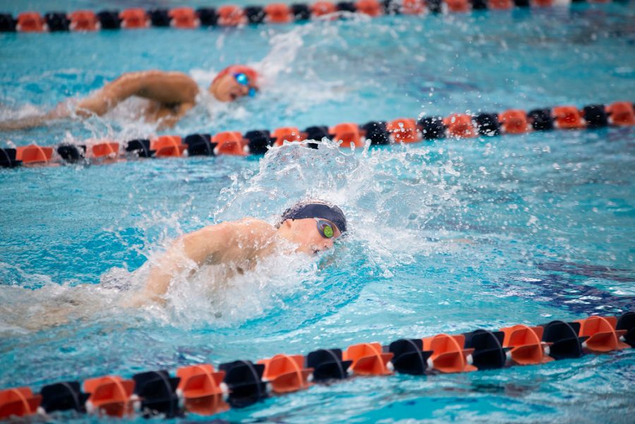 Women’s swimming collects two wins, men’s team loses one