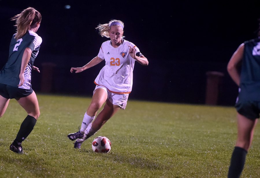 Women’s soccer loses 2-0 to Colgate