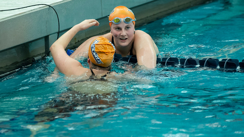 Men’s and women’s swimming and diving teams take third at PL Championships