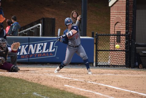 Softball rides Gimmestad’s hot bat to sweep Colgate