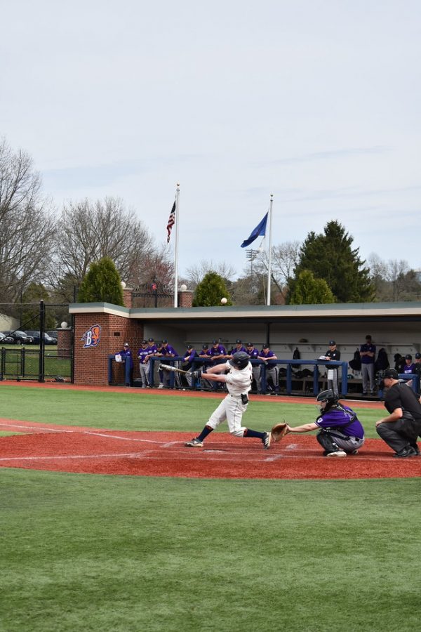 Baseball gets swept in three-game series against Holy Cross