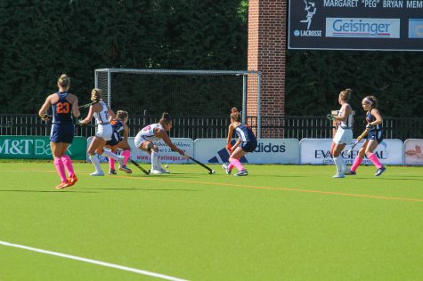 Field hockey cashes in on penalty corners in 6-1 victory