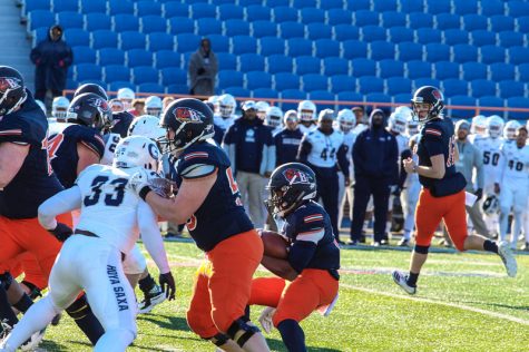 Bison mount big fourth-quarter comeback to down Georgetown on Senior Day