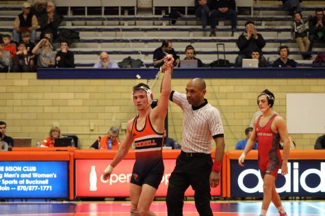 Wrestling bests Sacred Heart and Drexel