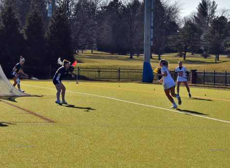 Women’s lacrosse drops heartbreaker to La Salle