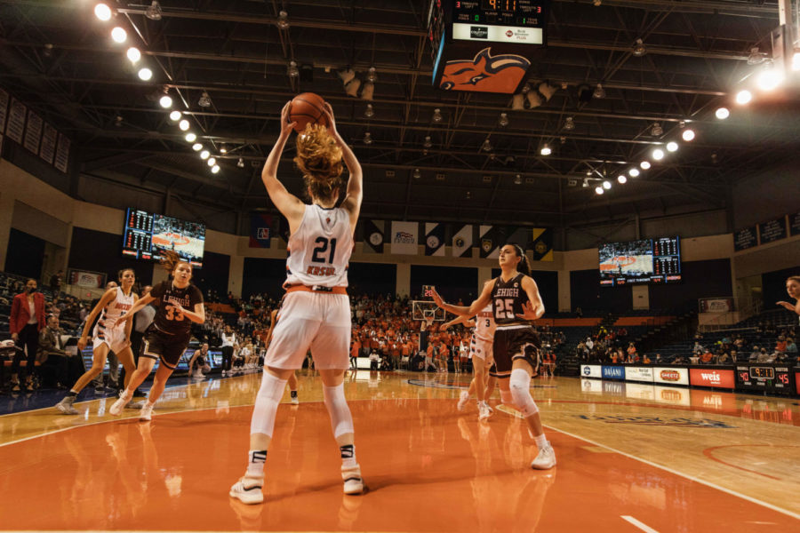 Women’s Basketball Falls in Patriot League Finals, advances to NIT