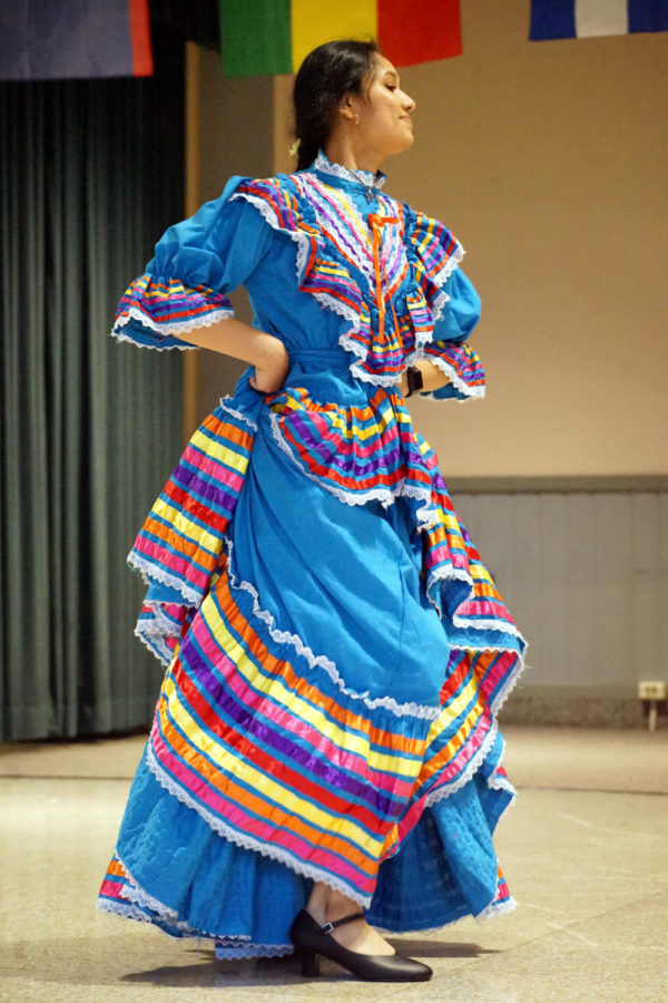 LACOS Carnaval brings colorful celebration to campus