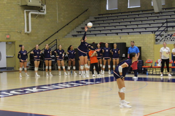 Women’s Volleyball secures first two Patriot League victories