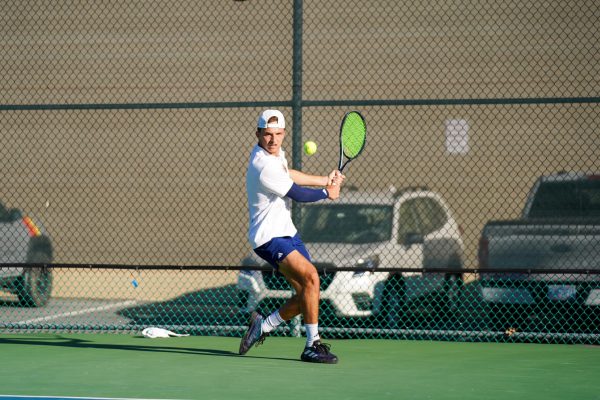 Men’s Tennis defeats Navy to win Patriot League title