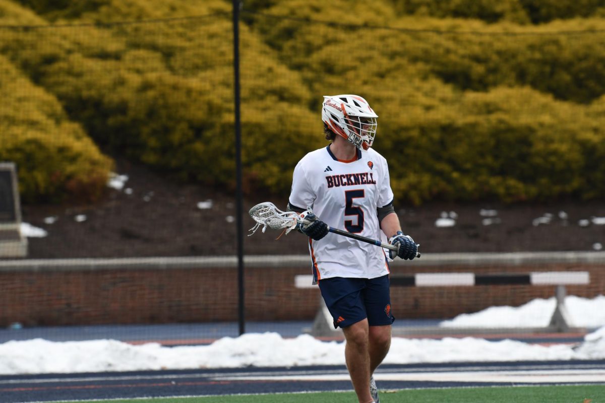 Men’s Lacrosse falls short against Loyola on the road