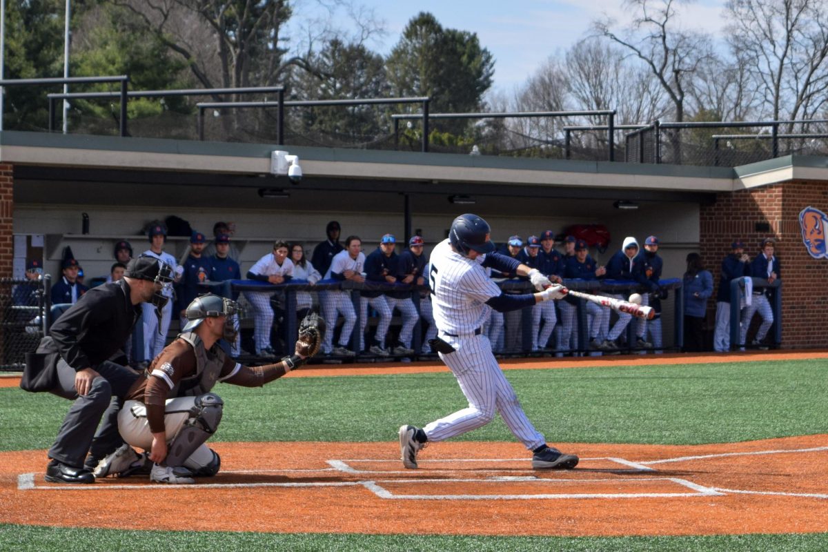 Baseball sweeps Lehigh to extend winning streak