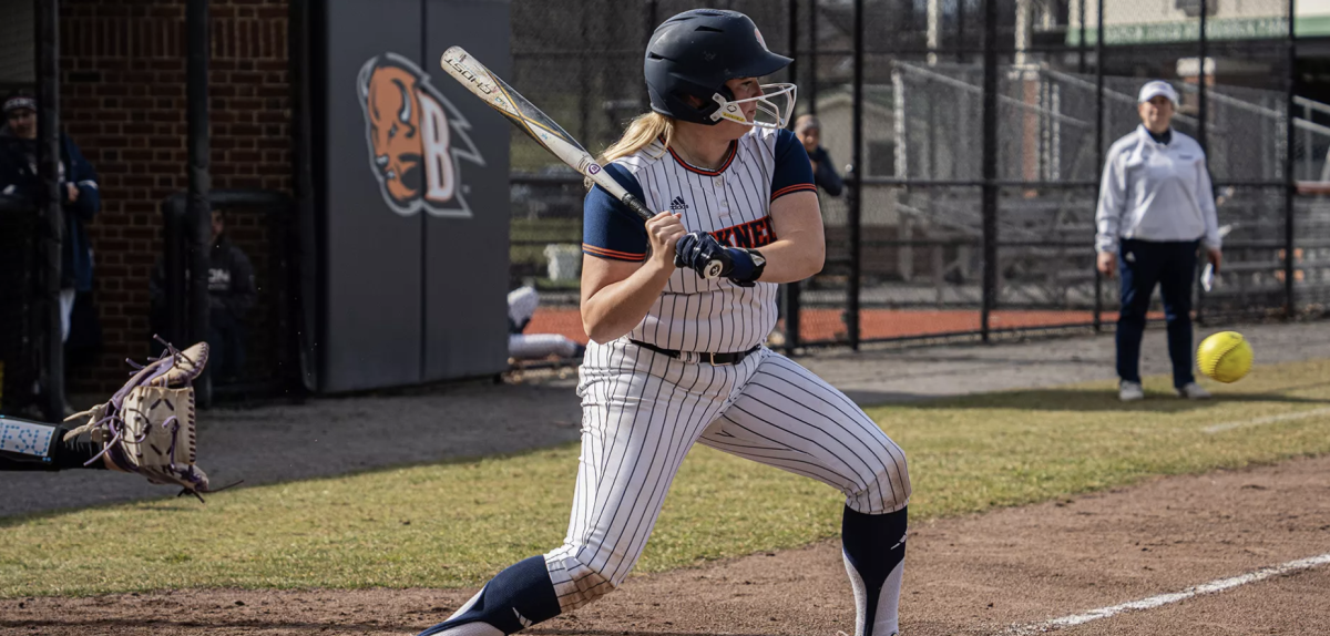 Softball falls to Boston University in consecutive games