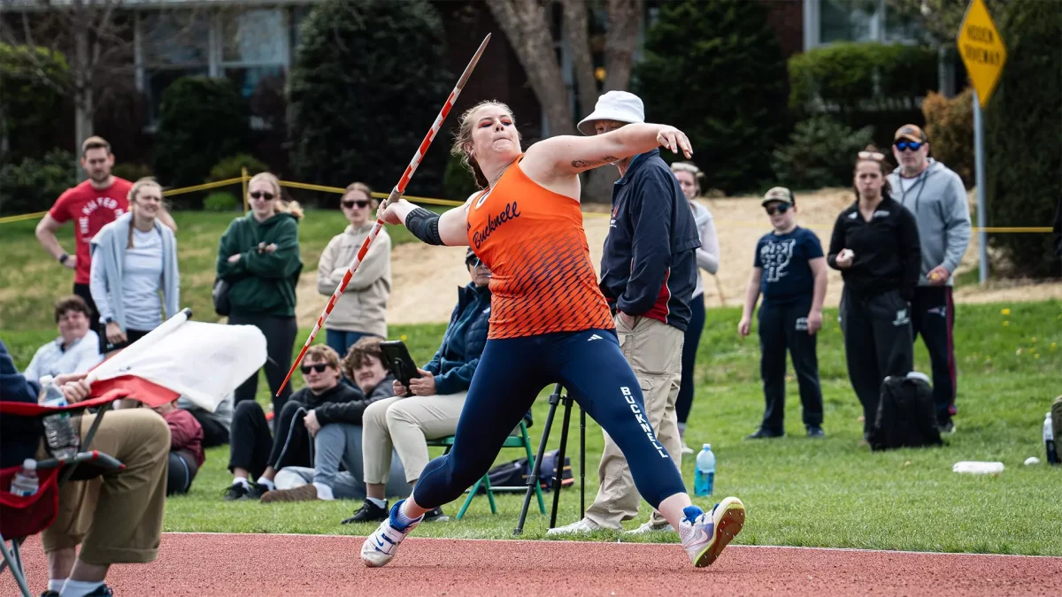 Men’s and Women’s Track and Field set three school records