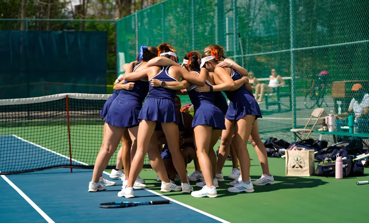 Women's Tennis falls in season finale
